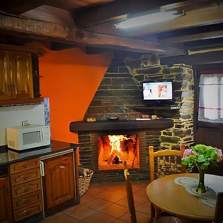Casa Freixe Apartamentos Rurales Santa Eulalia de Oscos Extérieur photo